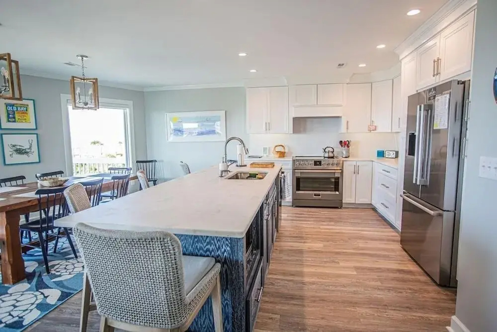 Three Girls 5 Bedroom Home by RedAwning