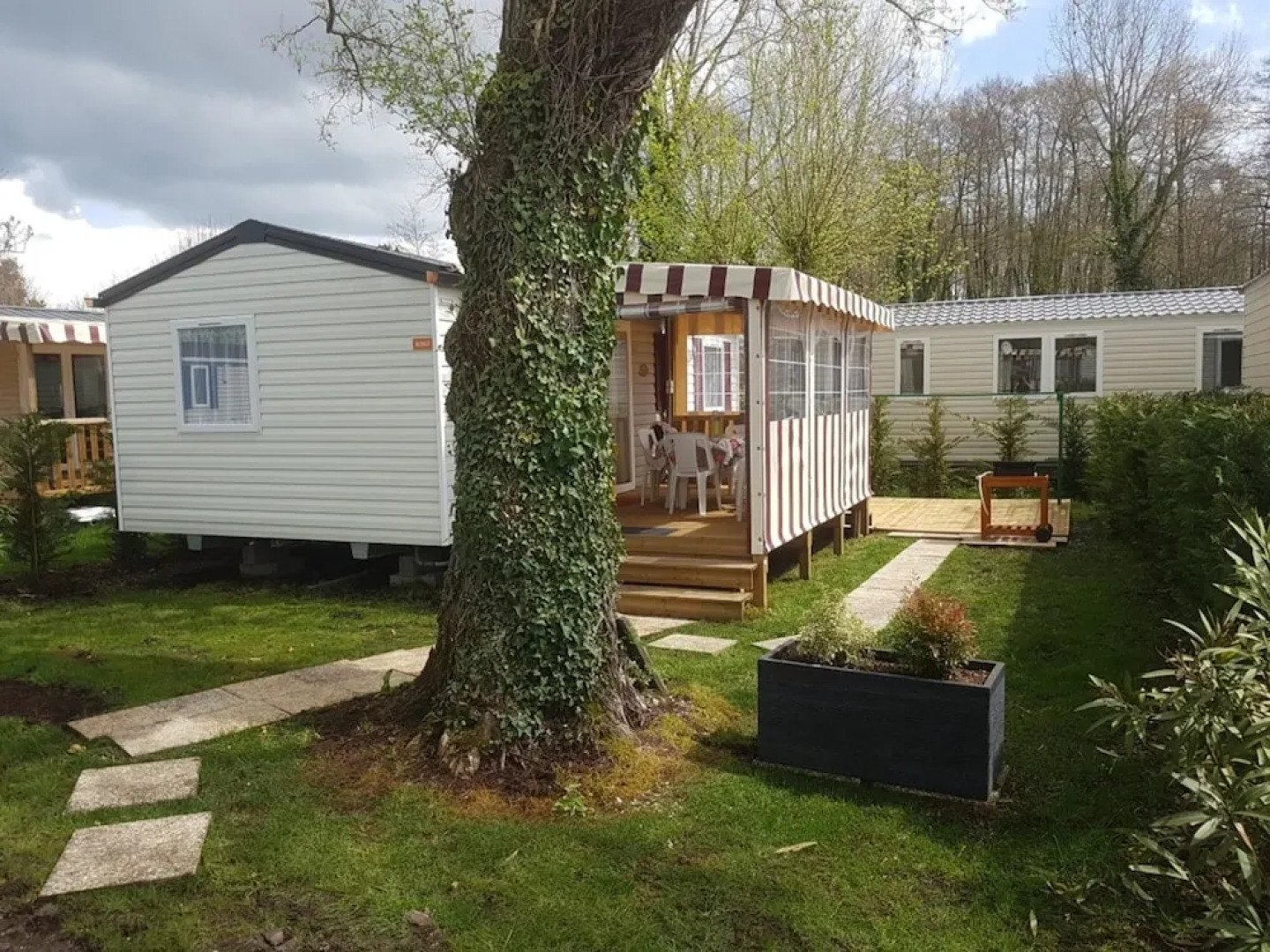 Property With 3 Bedrooms in Les Mathes, With Furnished Garden - 2 km F