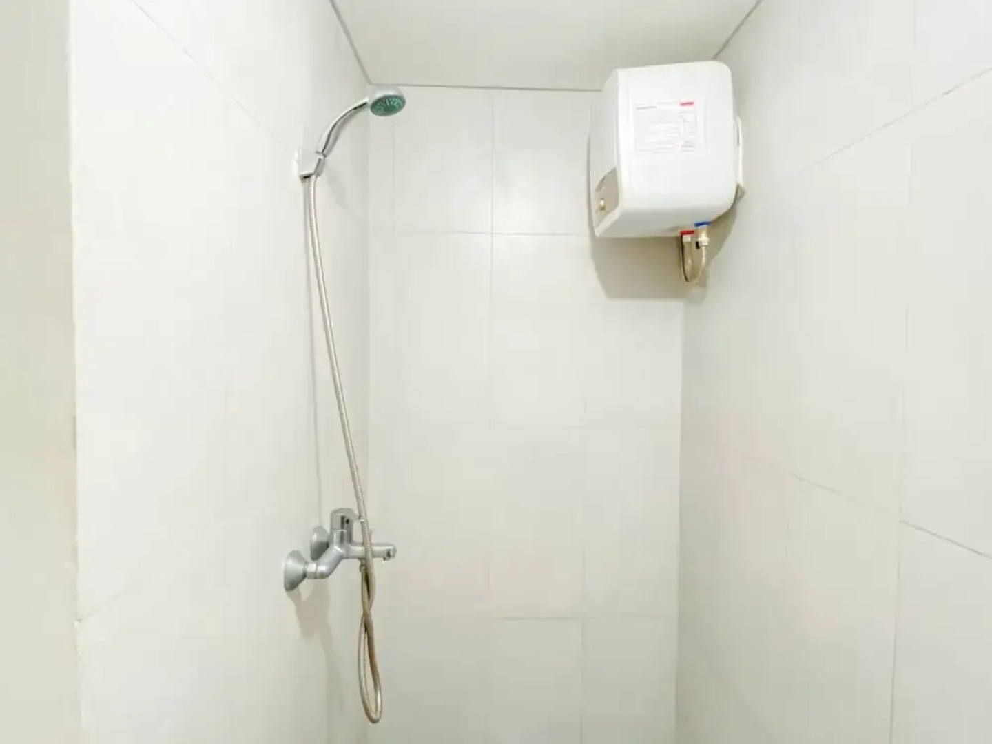 Minimalist Studio Apartment Royal Sentul Park