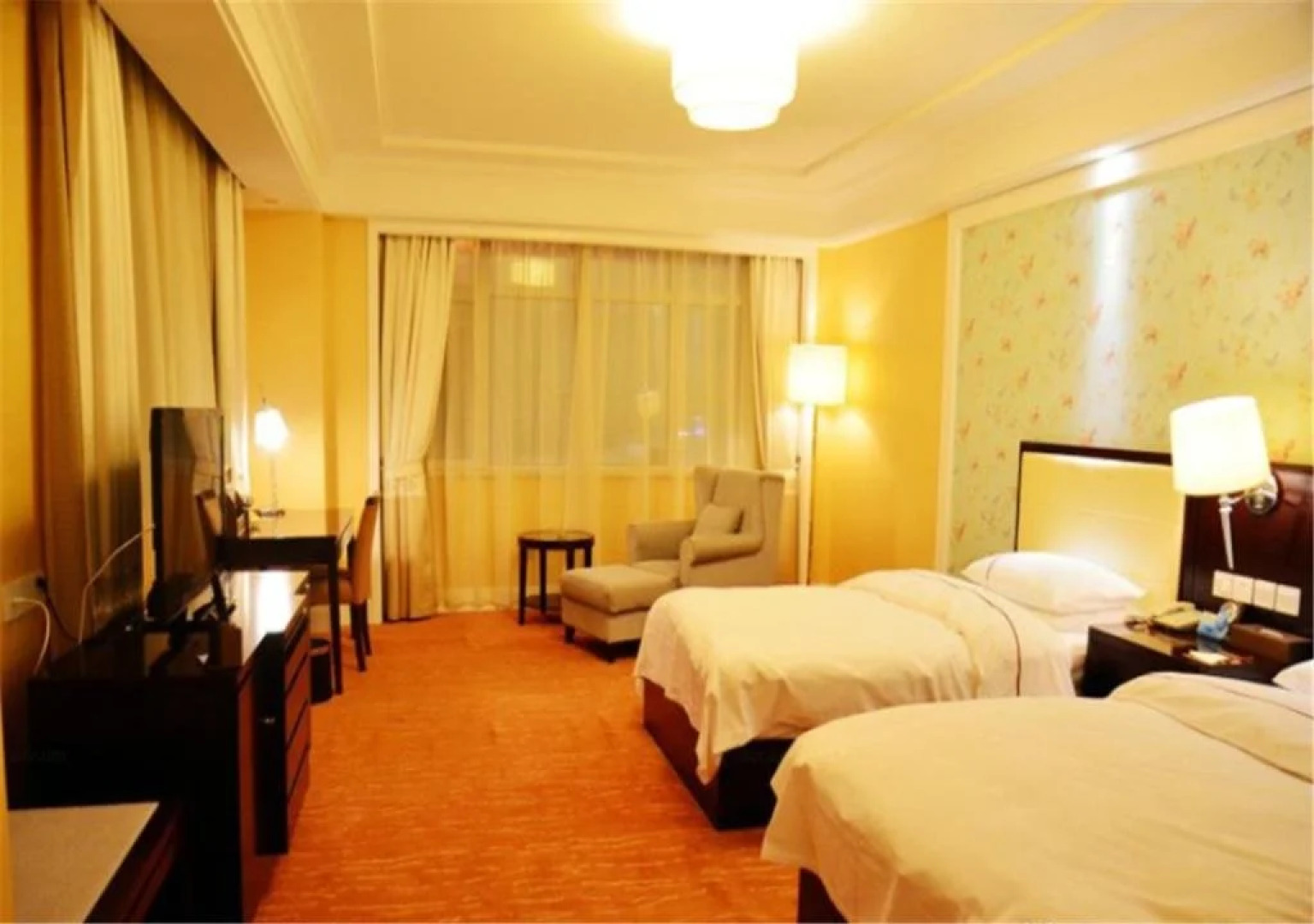 Inzone Galand Hotel Taian