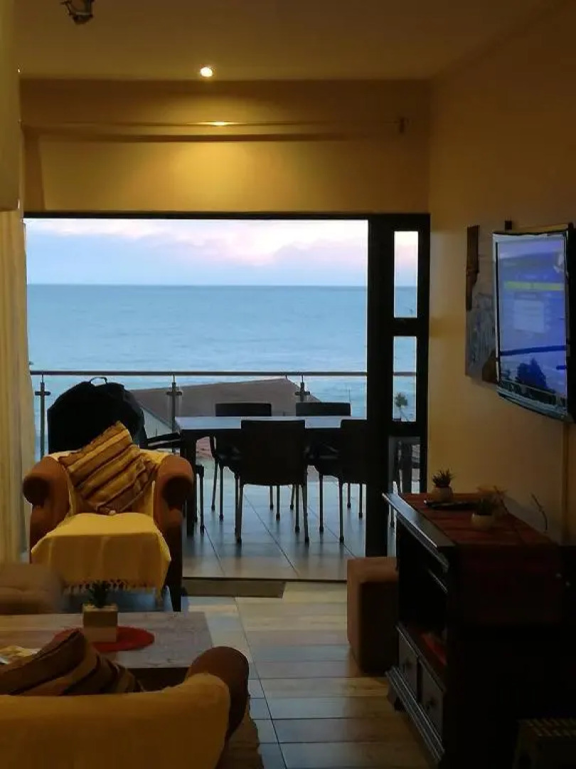 Whale Rock 22 Margate South Coast