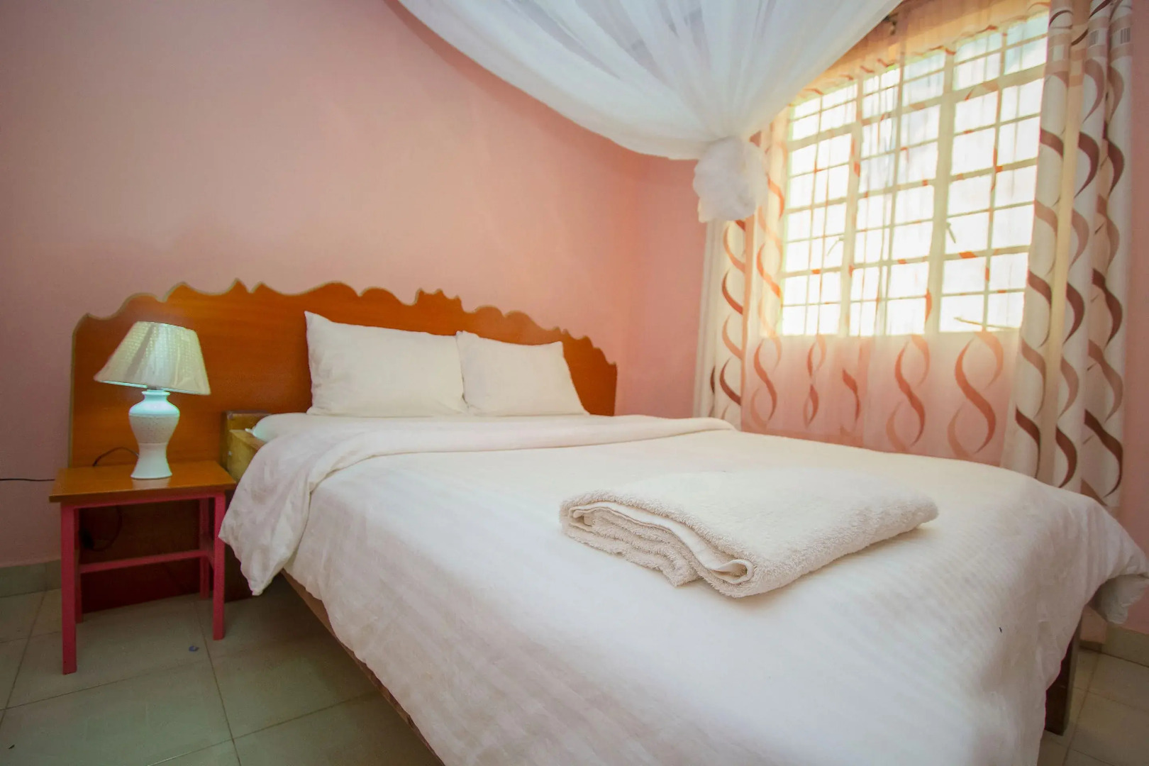 Intercounty Gardens Hotel