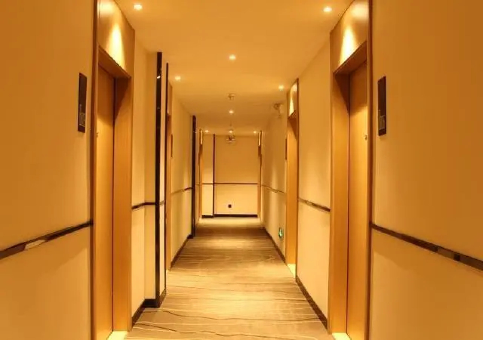 City Comfort Inn Baise Napo Bus Terminal