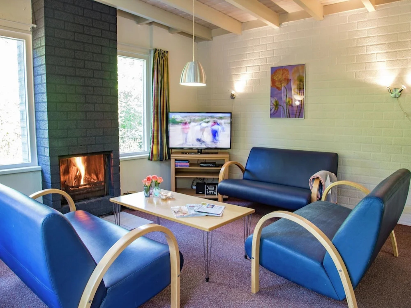 Bungalow With Fireplace, not far From Assen