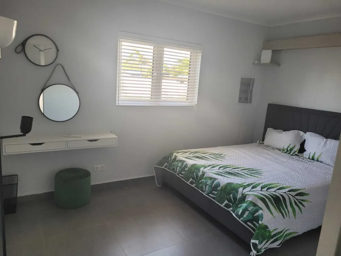 Seaview Resort  Boca Sami