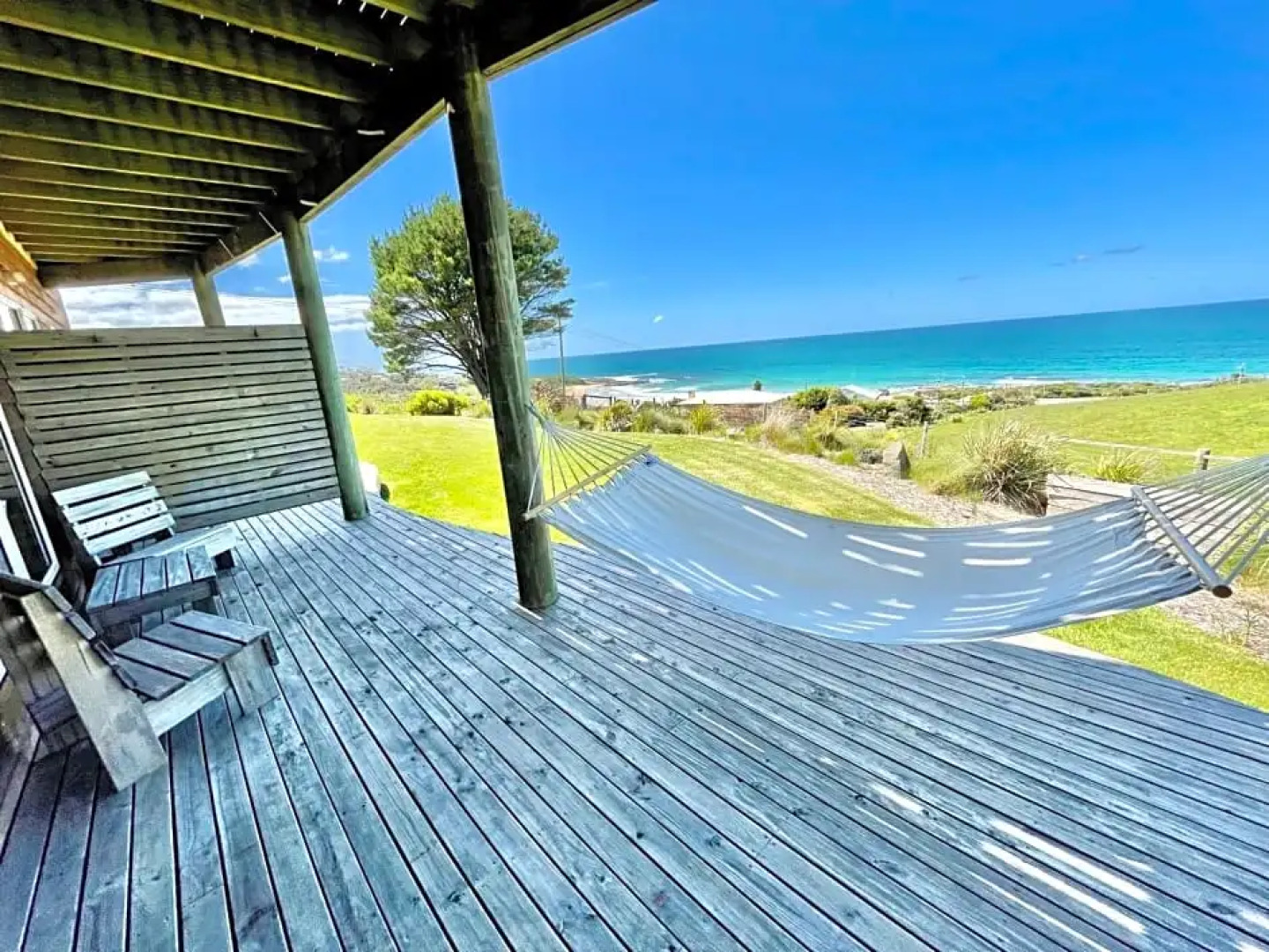 Castaways Apollo Bay