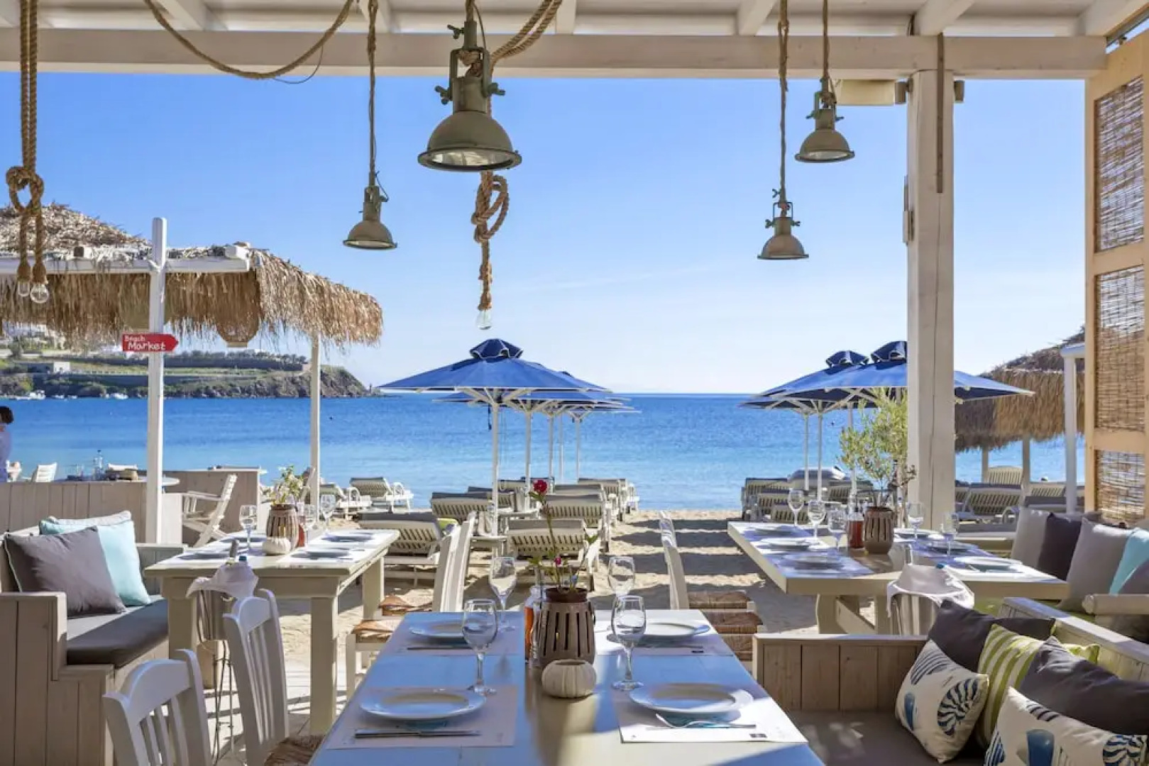 Kostantis Summer Villas and Suites