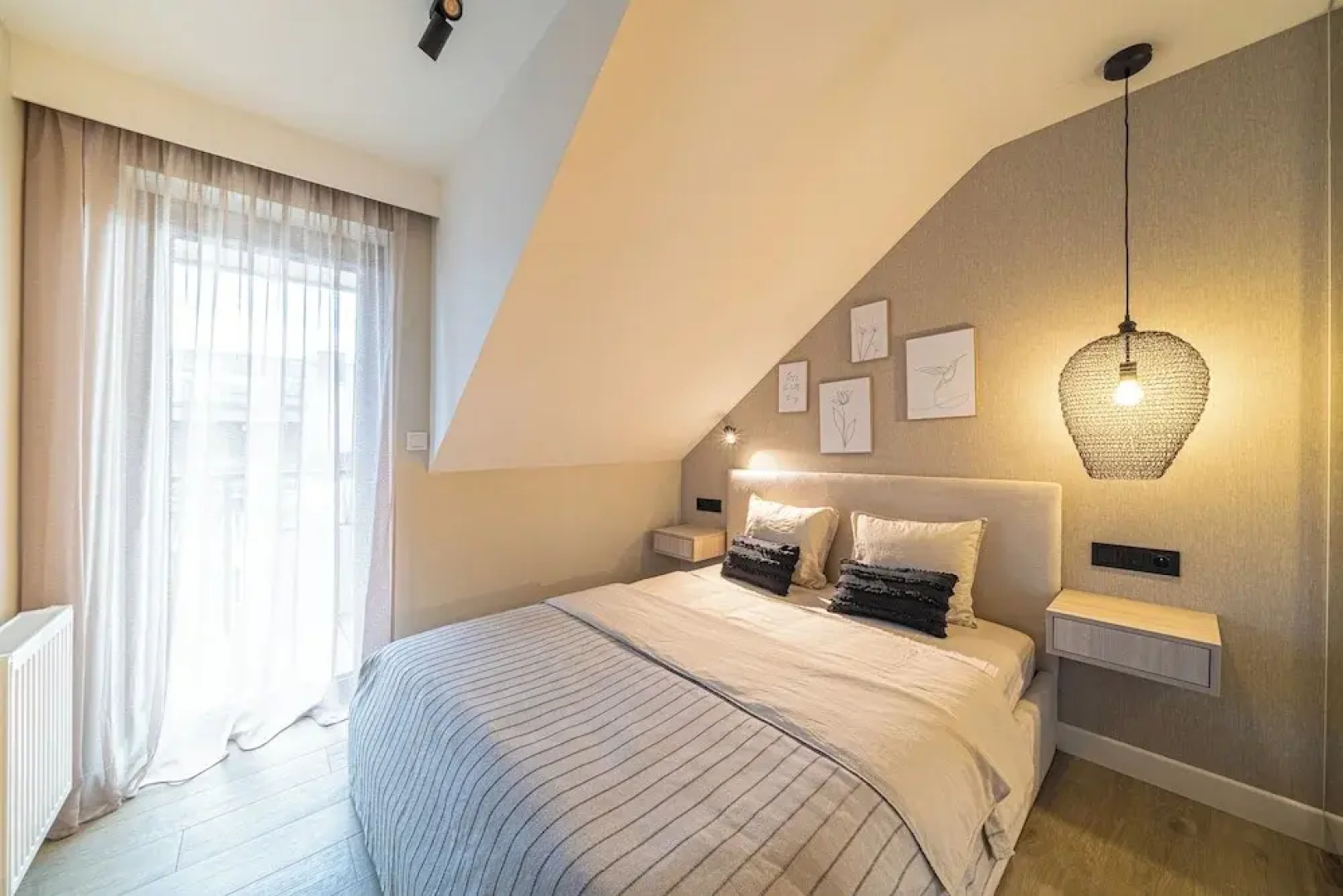 Deluxe Zen Apartment & Spa