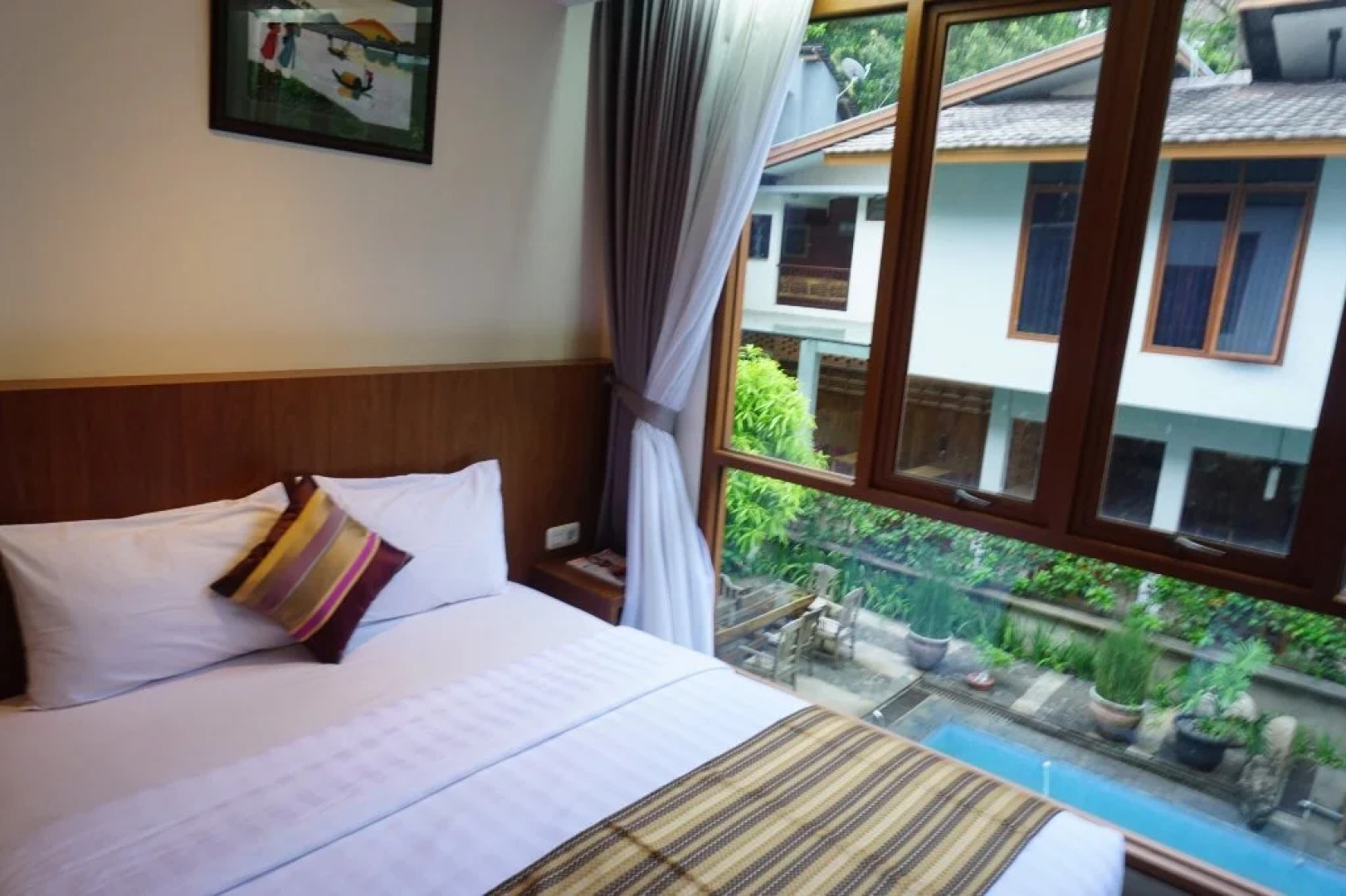 Lotus Art & Garden Hotel