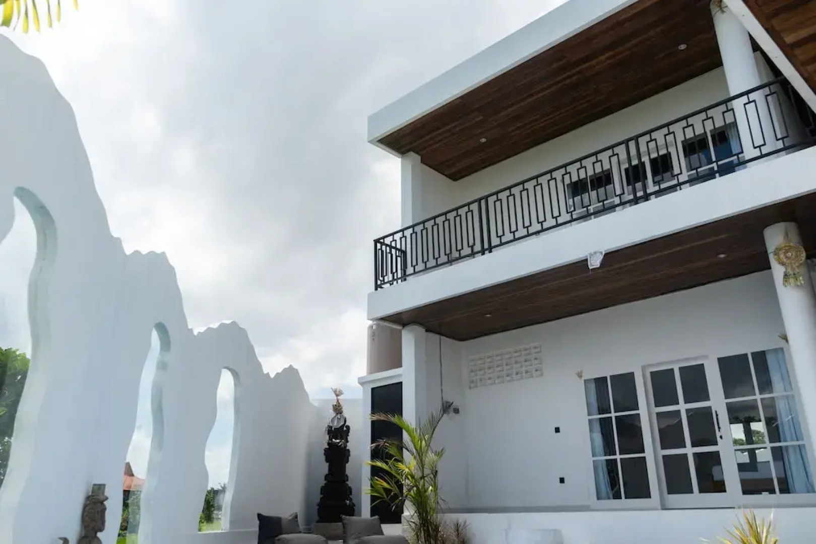 Santorini Luxury Villa