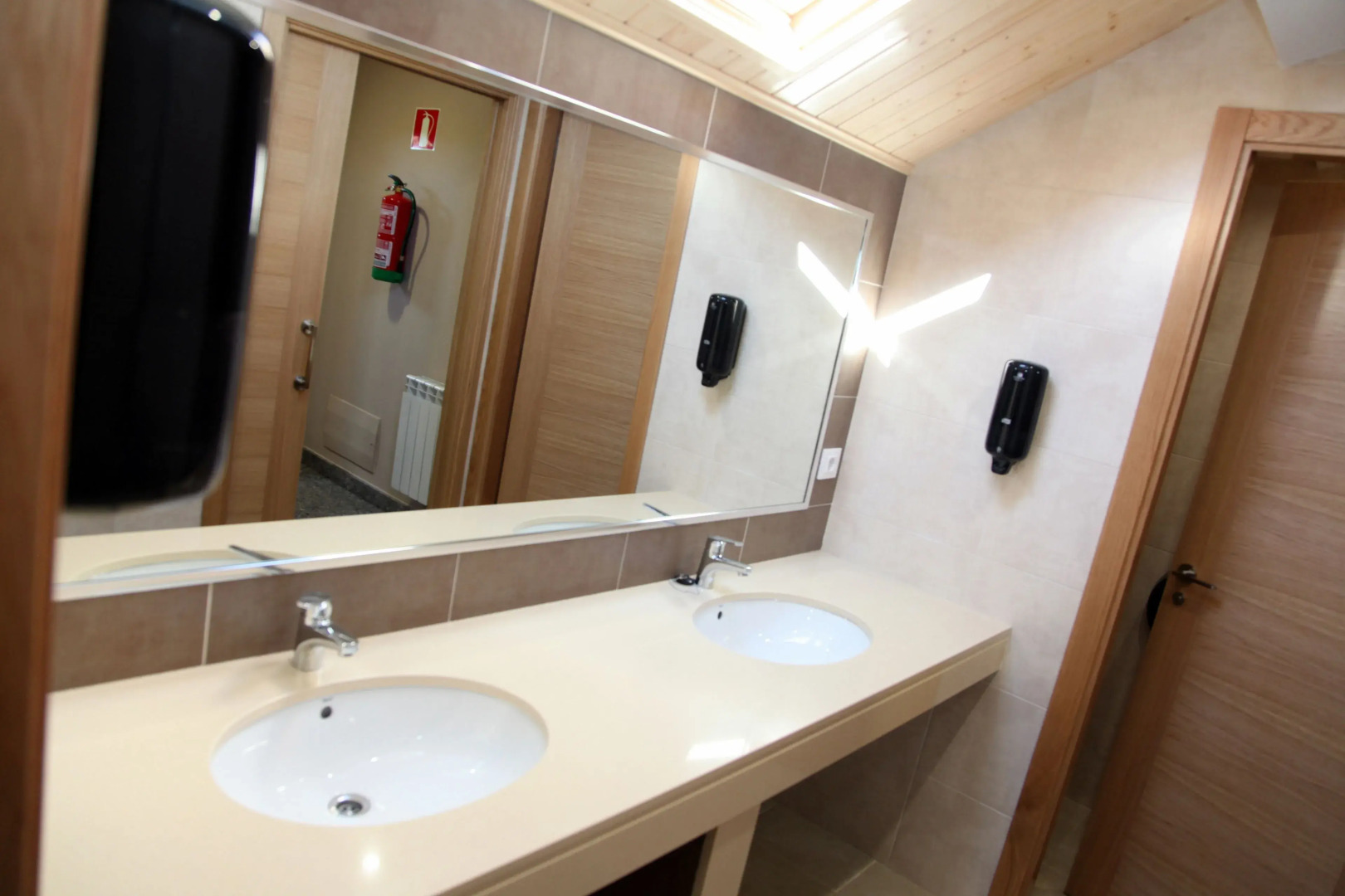 Pensión San Antón - Hostel