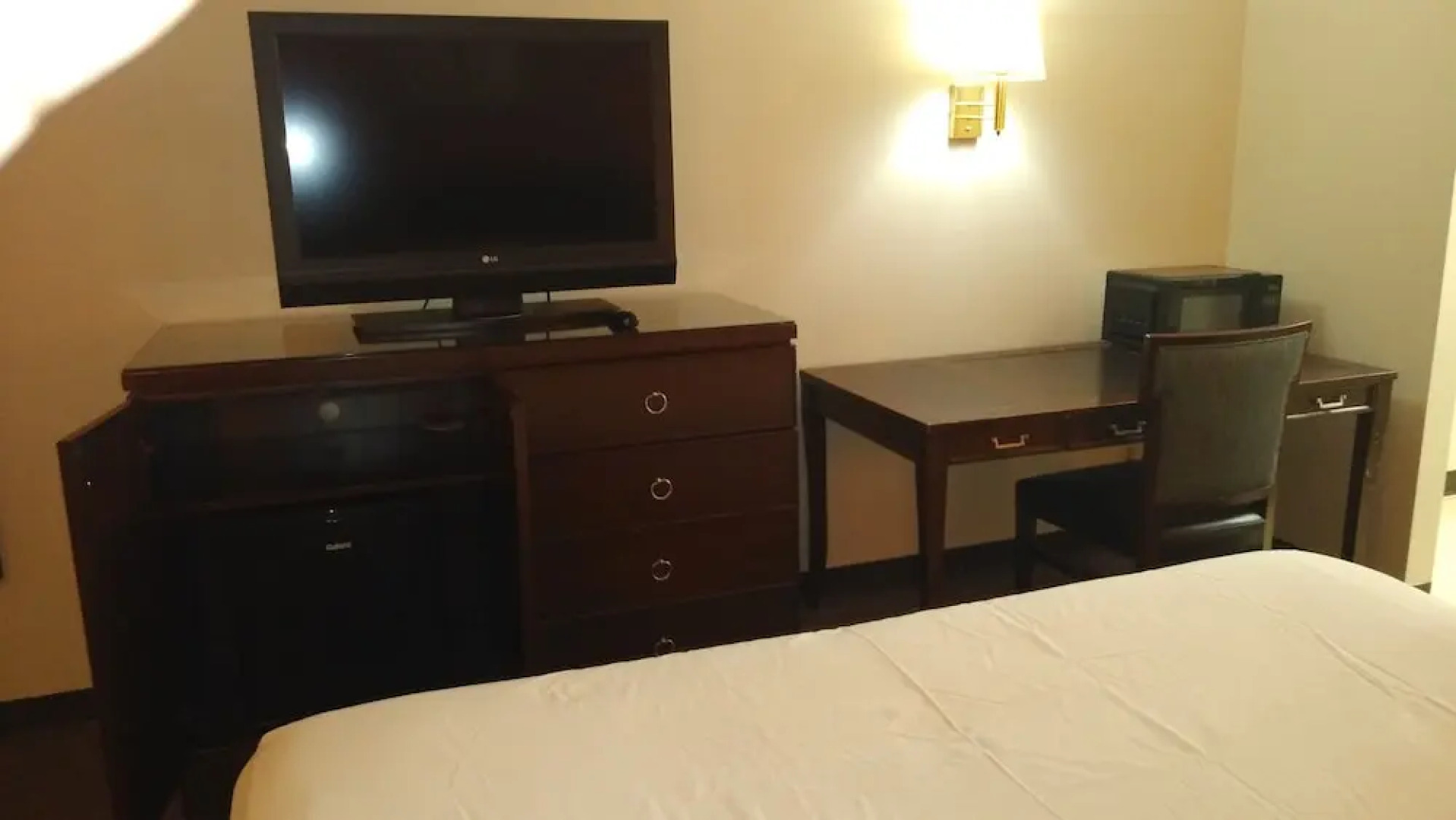 Hotel McIntyre By Oyo