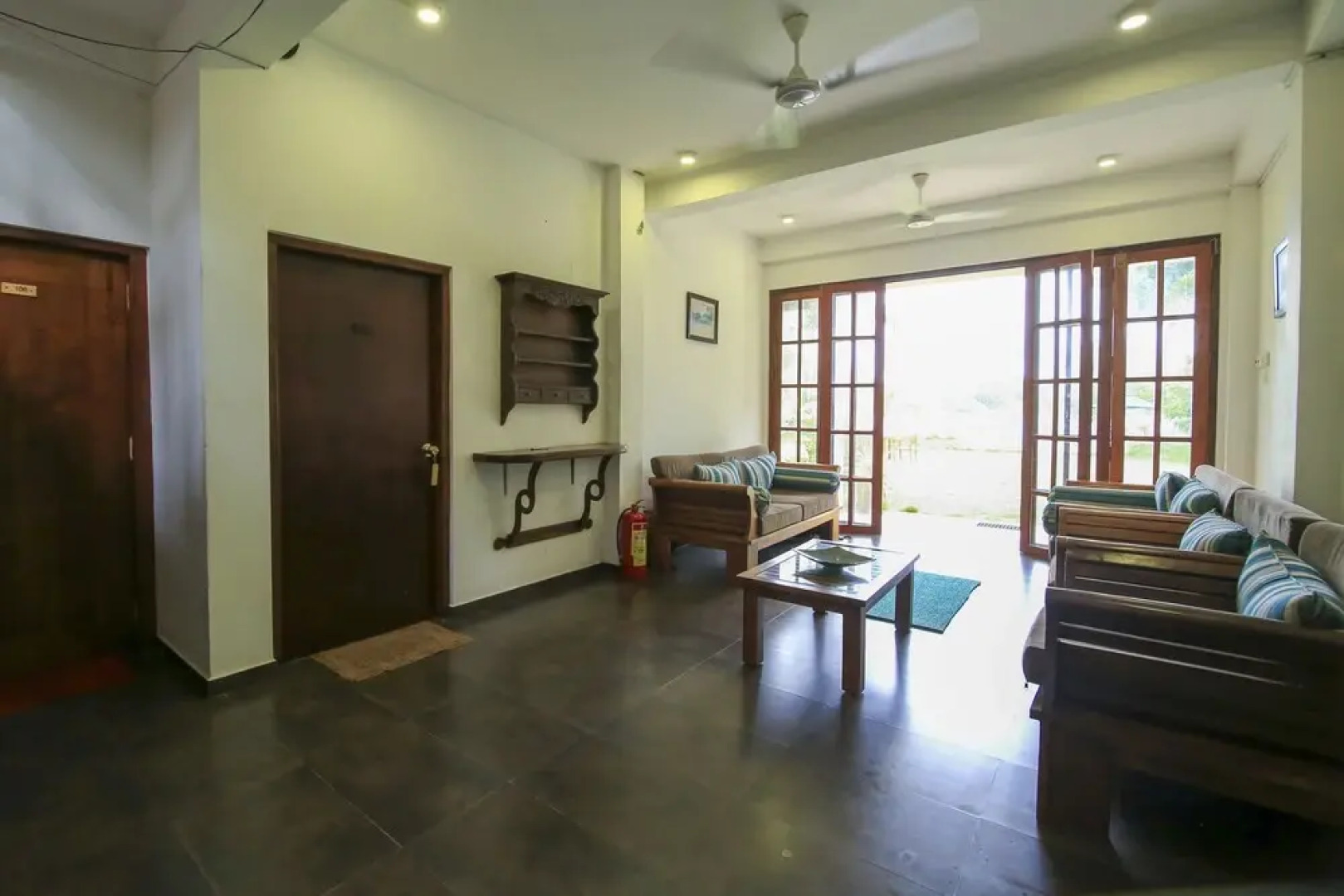 OYO 389 Bay Beach Hotel