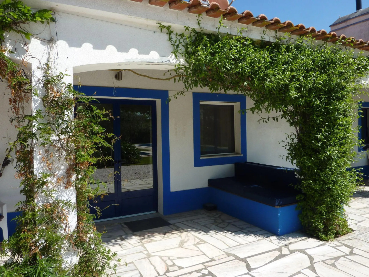 Shared Farmhouse Near Serra Monfuradoca