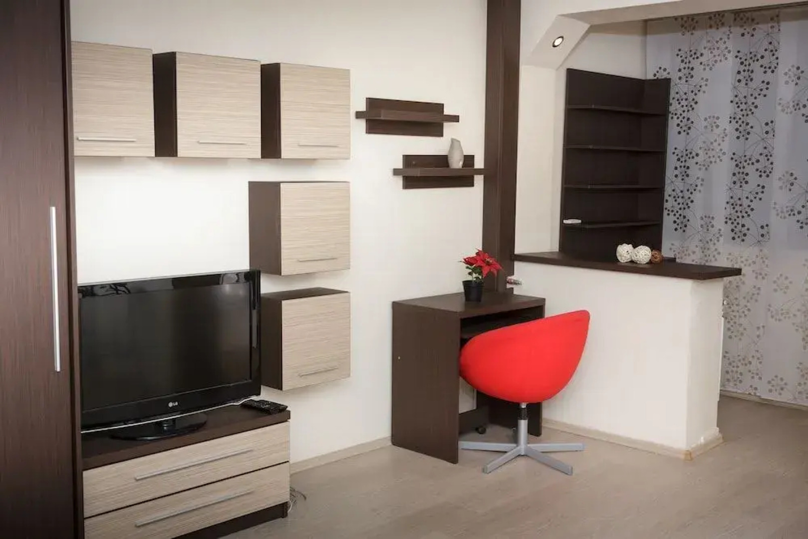 Studio D- RedBed Self-Catering Apartments