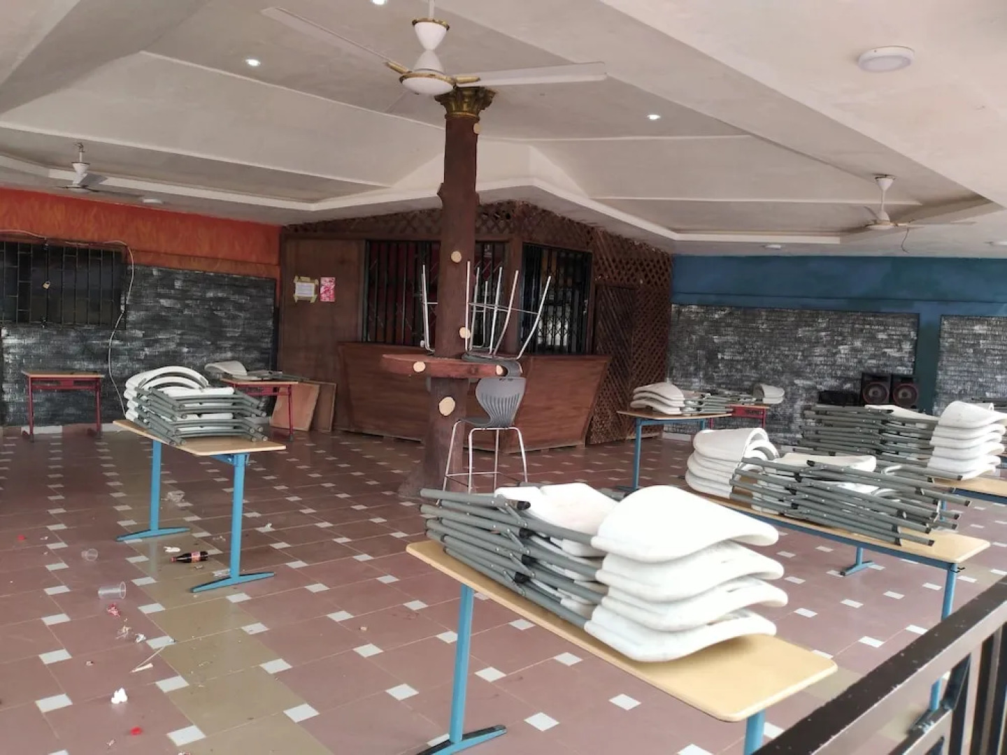 Mother's Royal Hotel