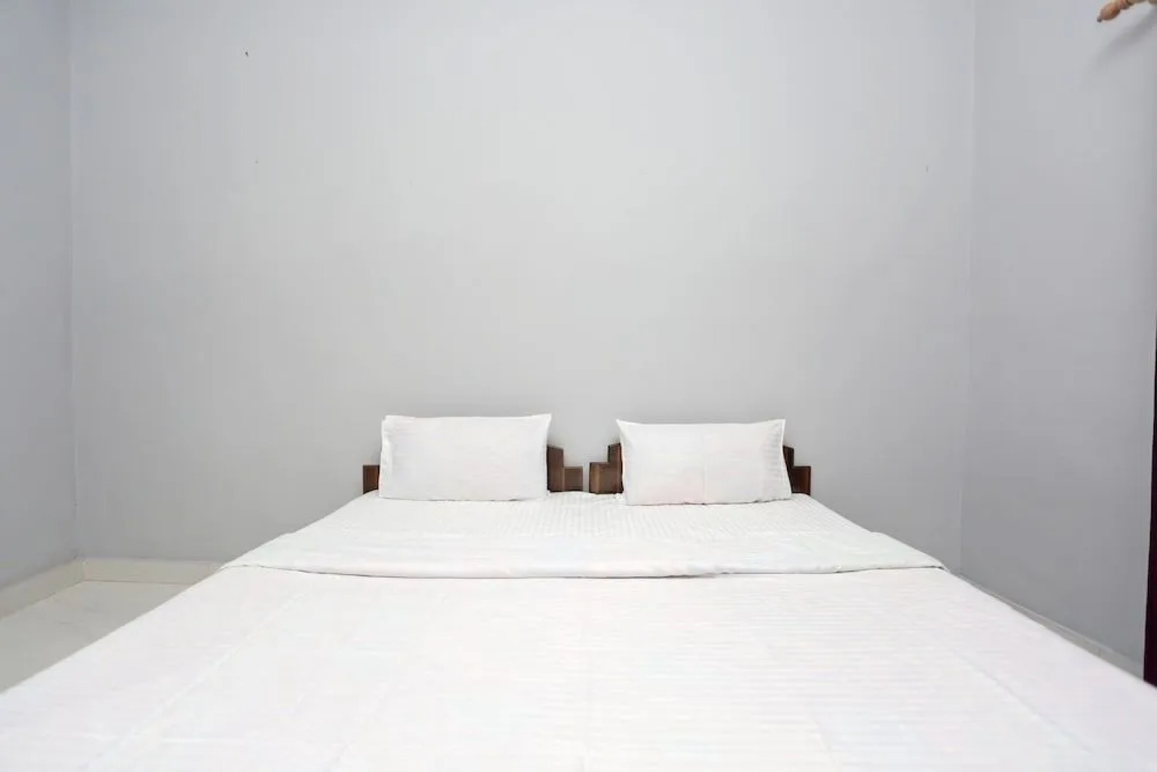 SPOT ON 37815 Stay N Style