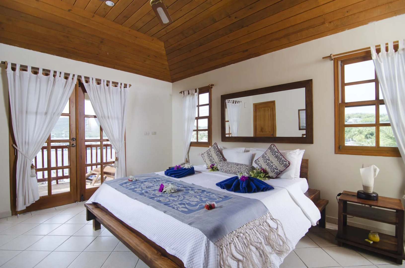 Antigua Superyacht Marina & Resort