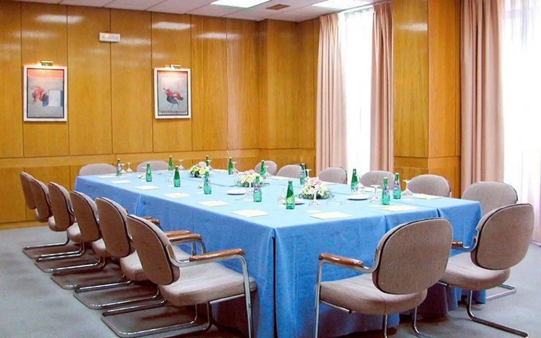 Отель Gran Versalles