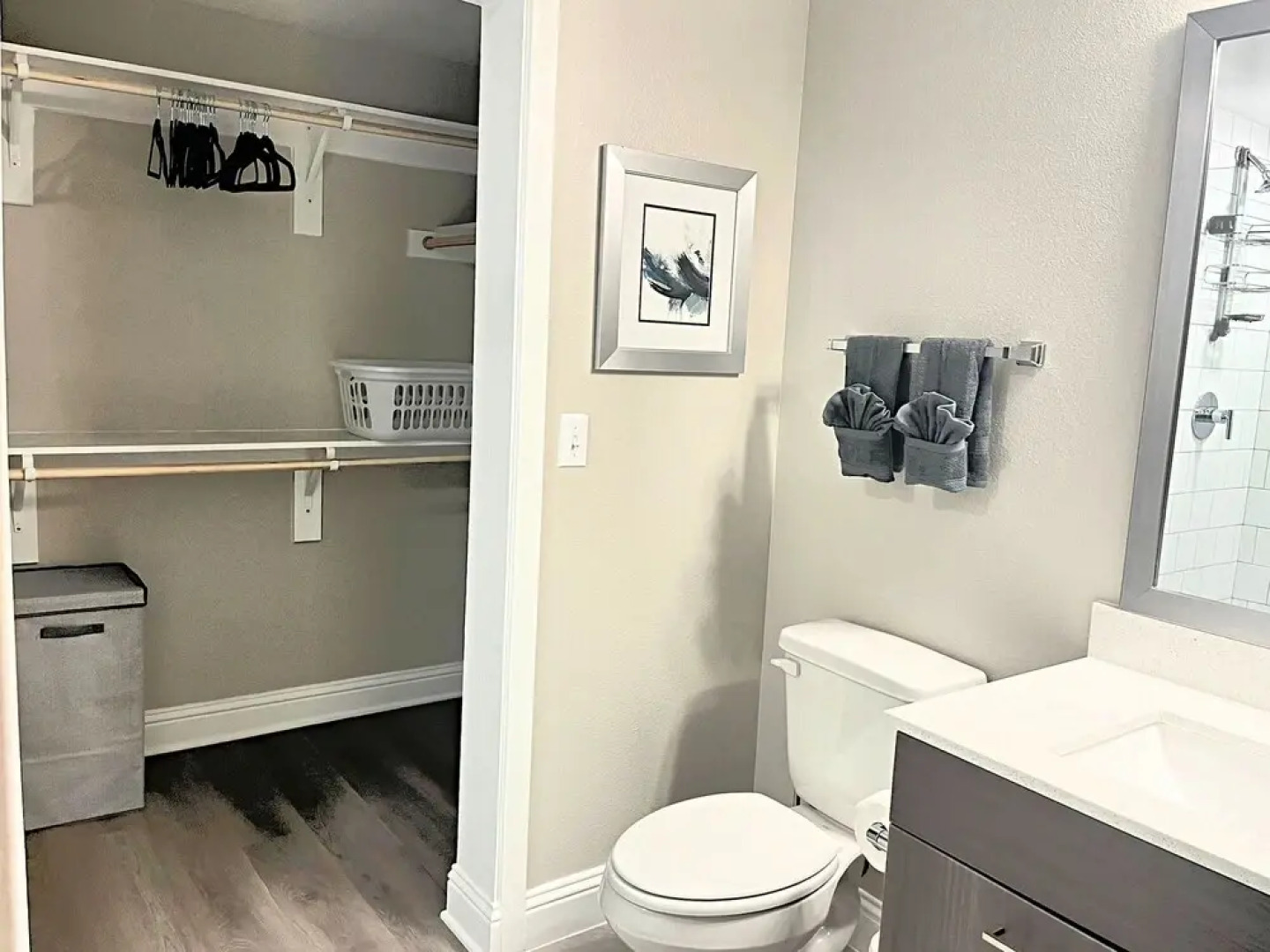 The Elvis Presley Urban Luxury Apts Austin