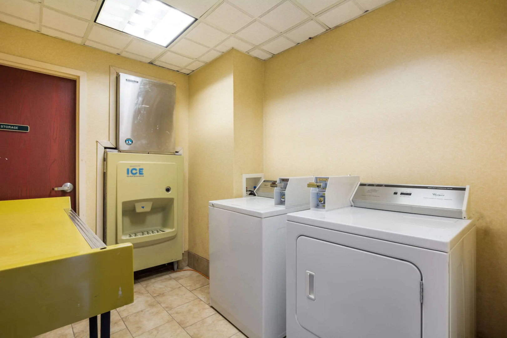Quality Inn & Suites Sellersburg - Louisville Area