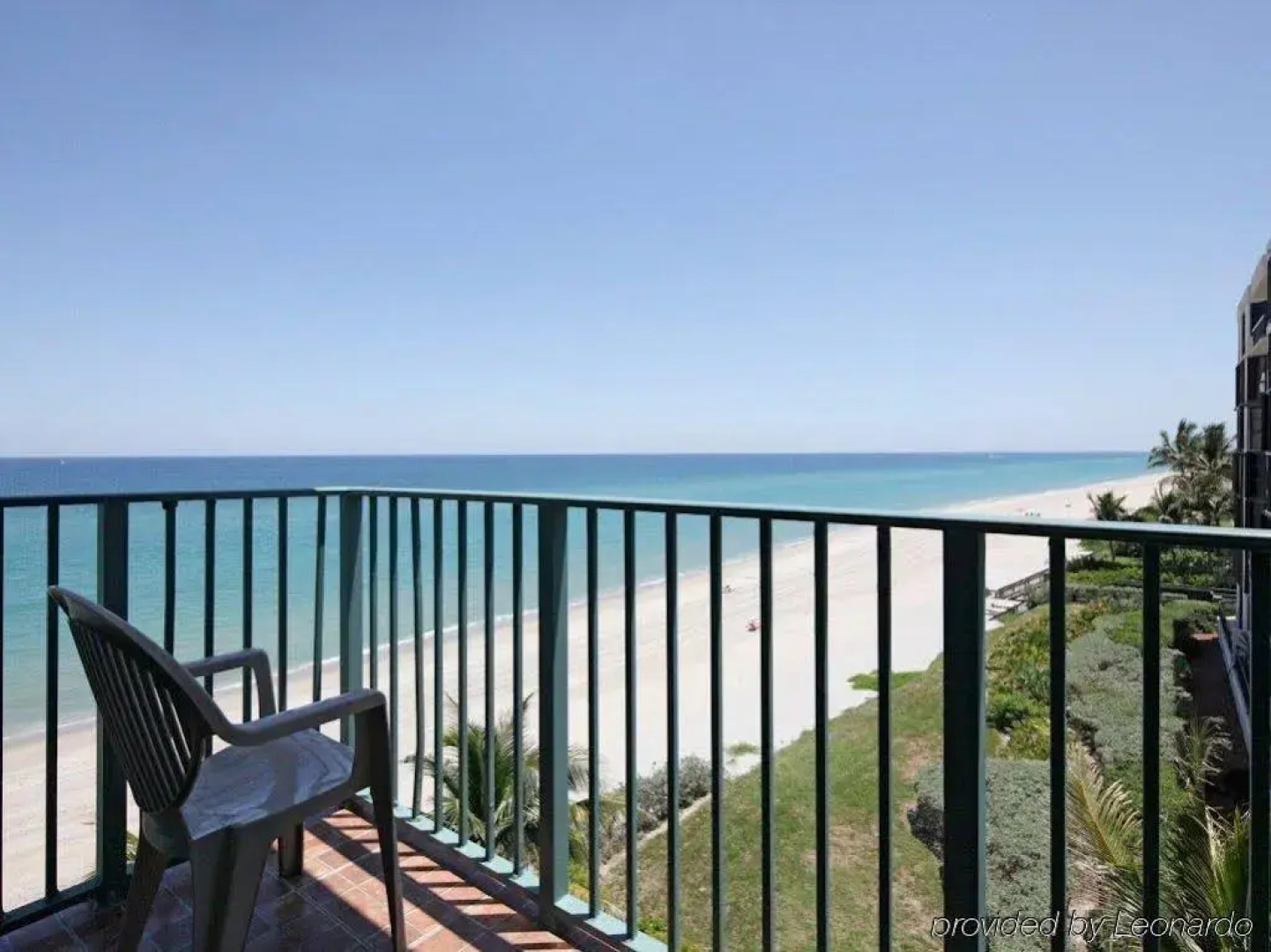 Hillsboro Beach Resort by Kasa