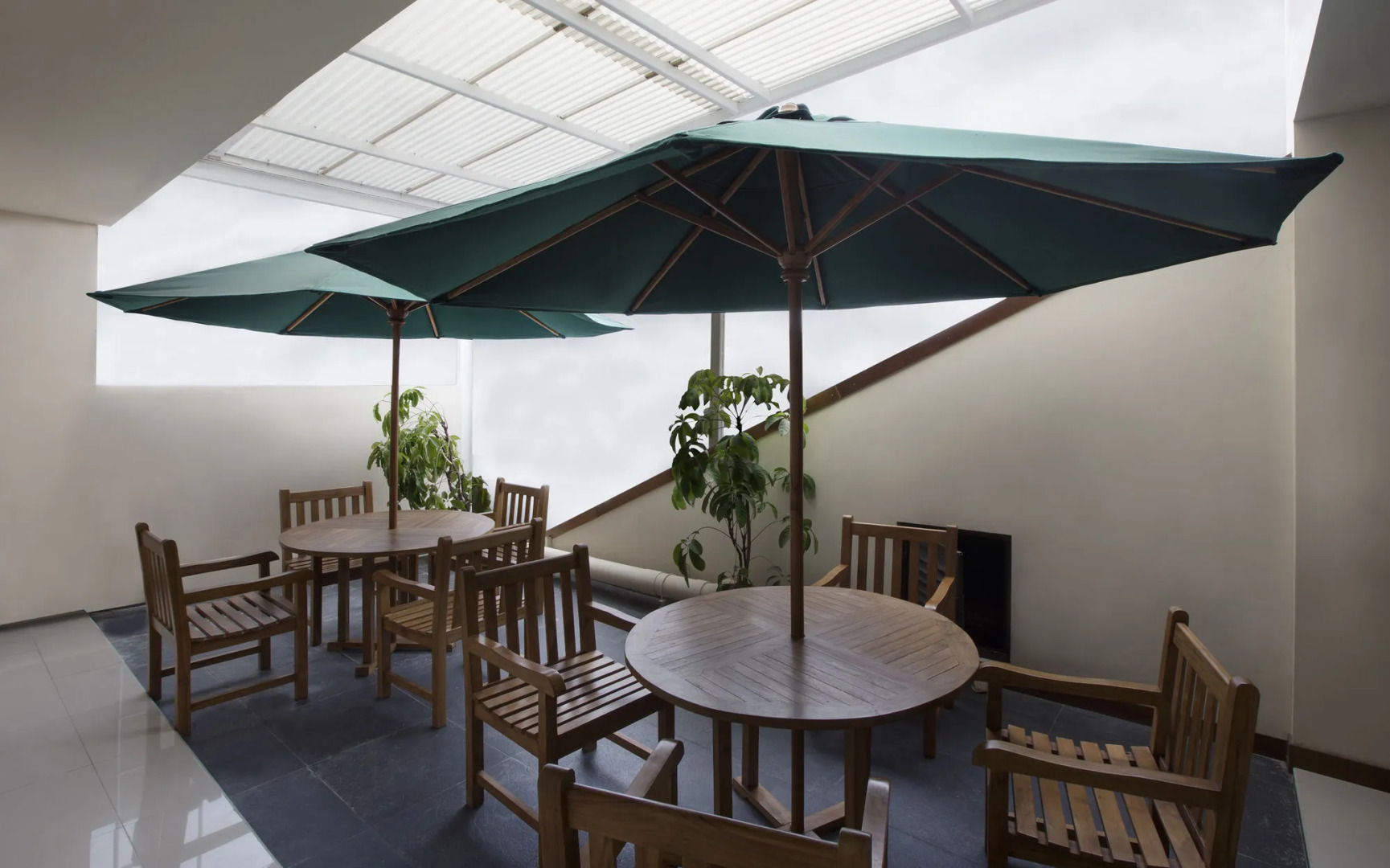 Lunara Home Living by Daphna Management