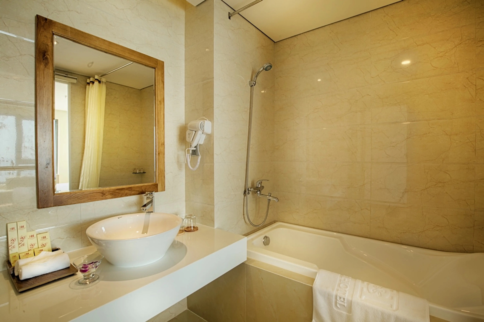 Serene Beach Hotel Danang