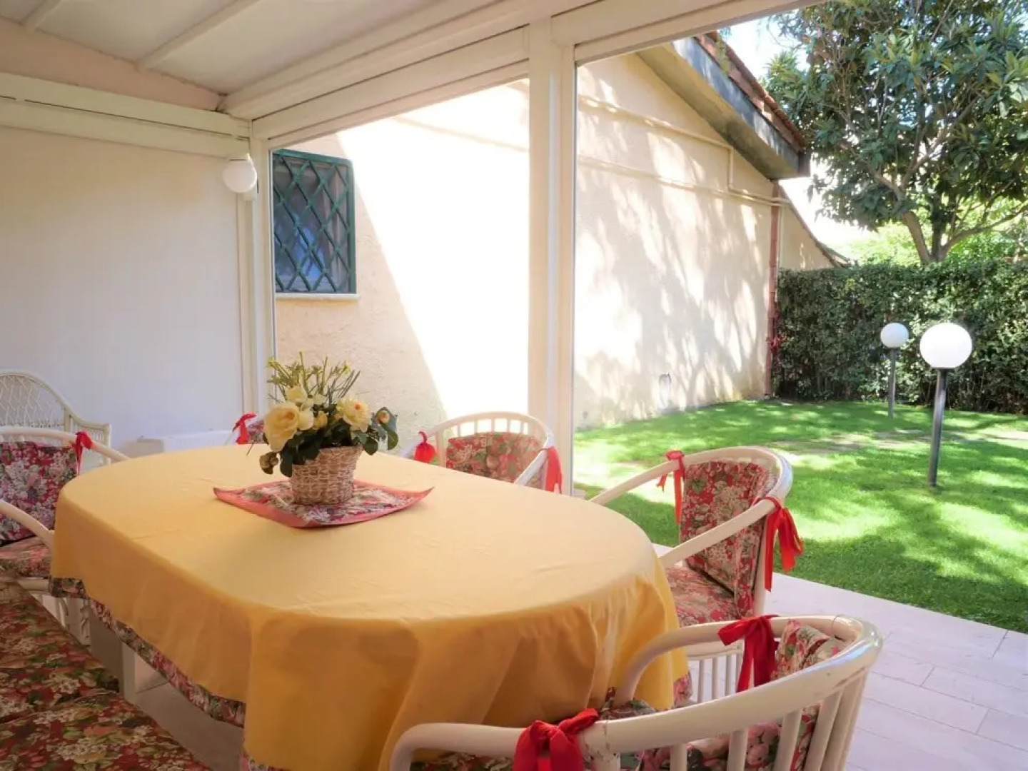 Red Stones Punta Ala