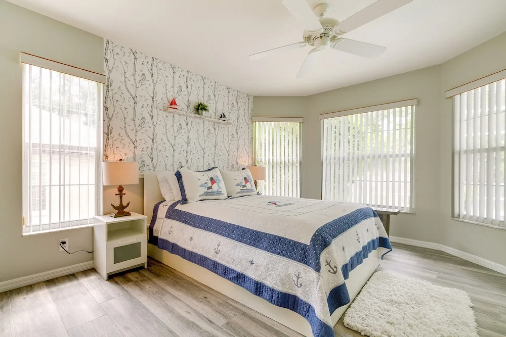 Lanai & Grill: Sunny Home Near Rainbow Springs!