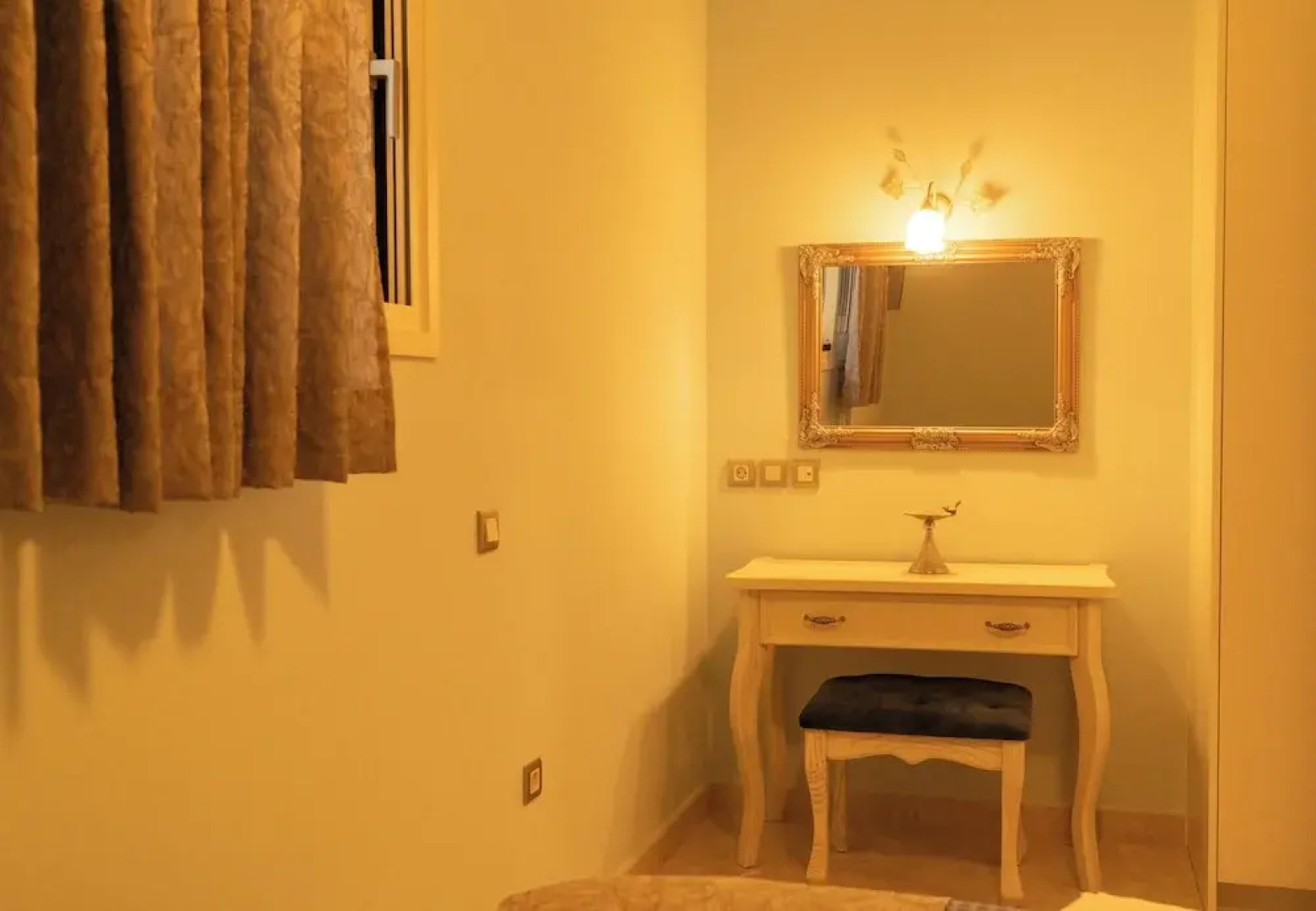 99 Luxury Exotic Villas