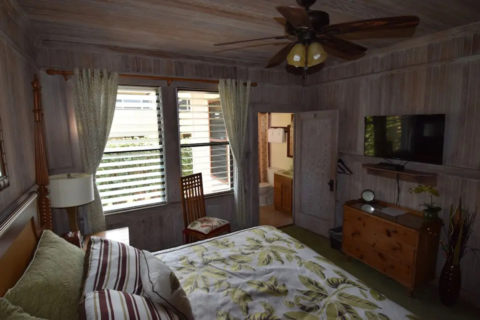 Poipu Bed and Breakfast inn