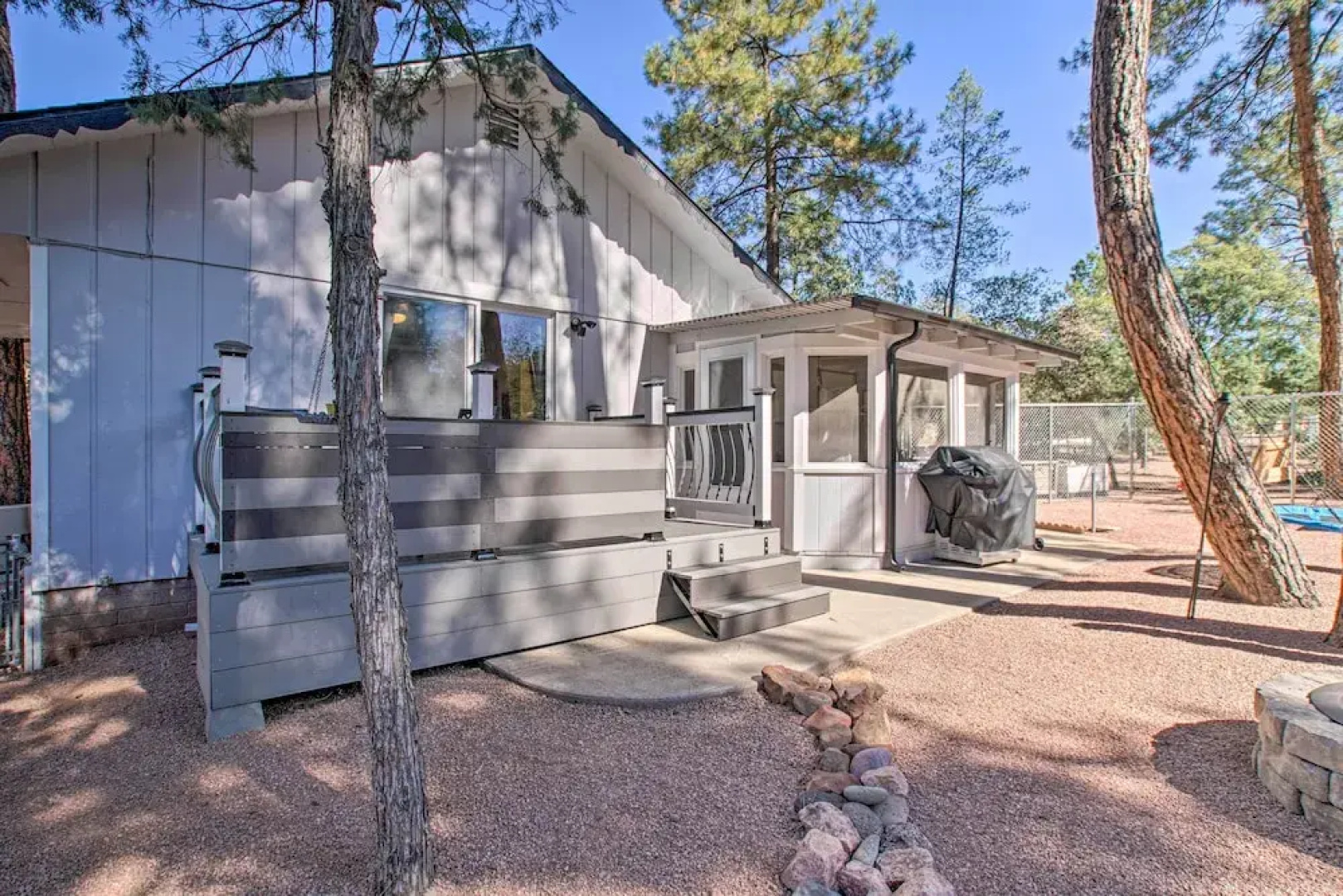 Peaceful Deck + Fire Pit: Payson Home!