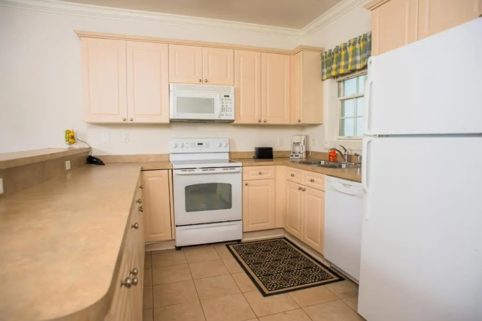 Myrtlewood by Monarch Rentals