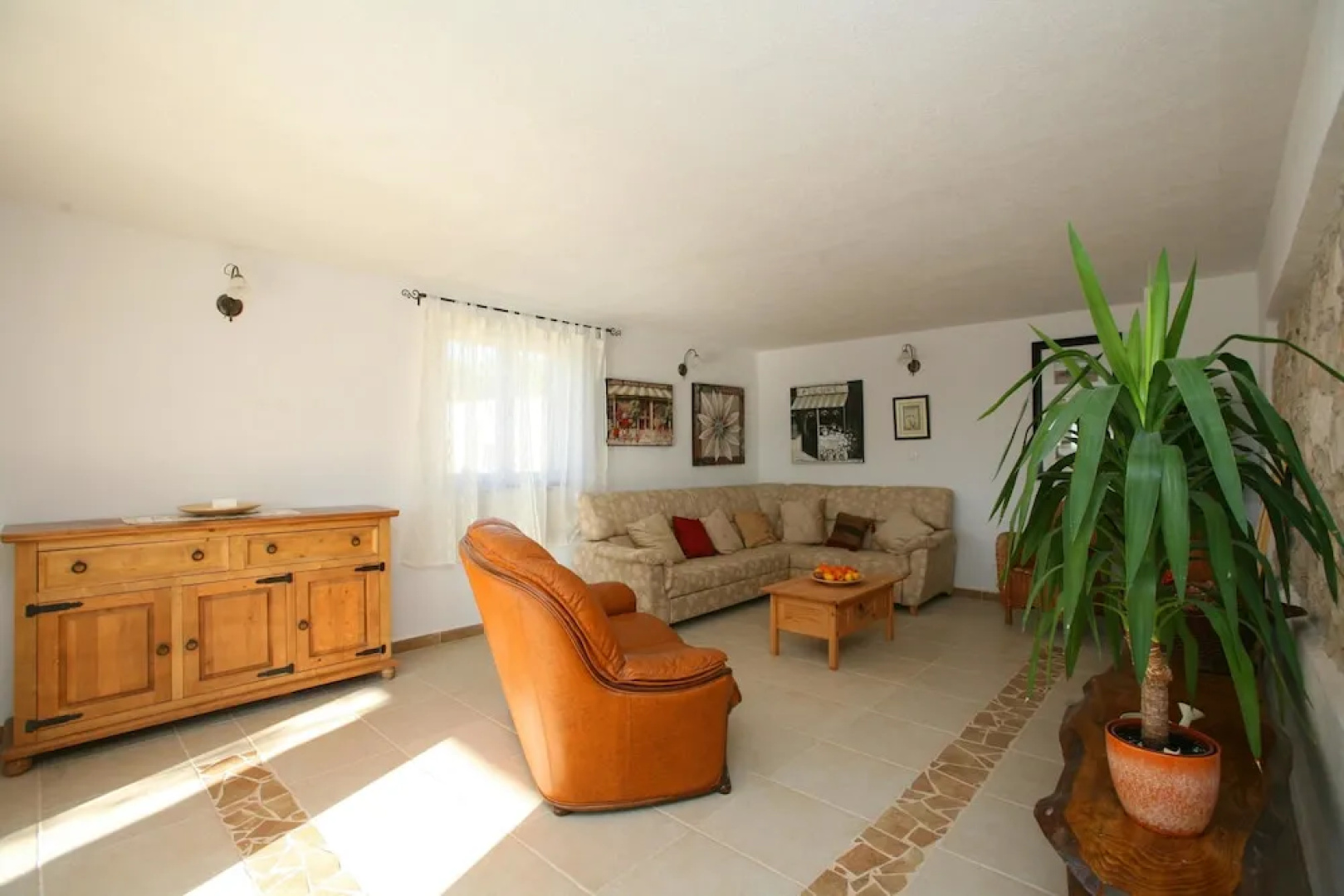 Villa Nada Flores