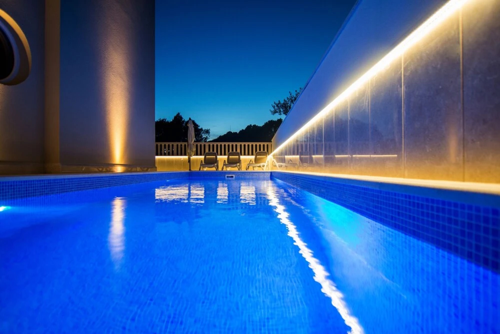 Lux Apartments