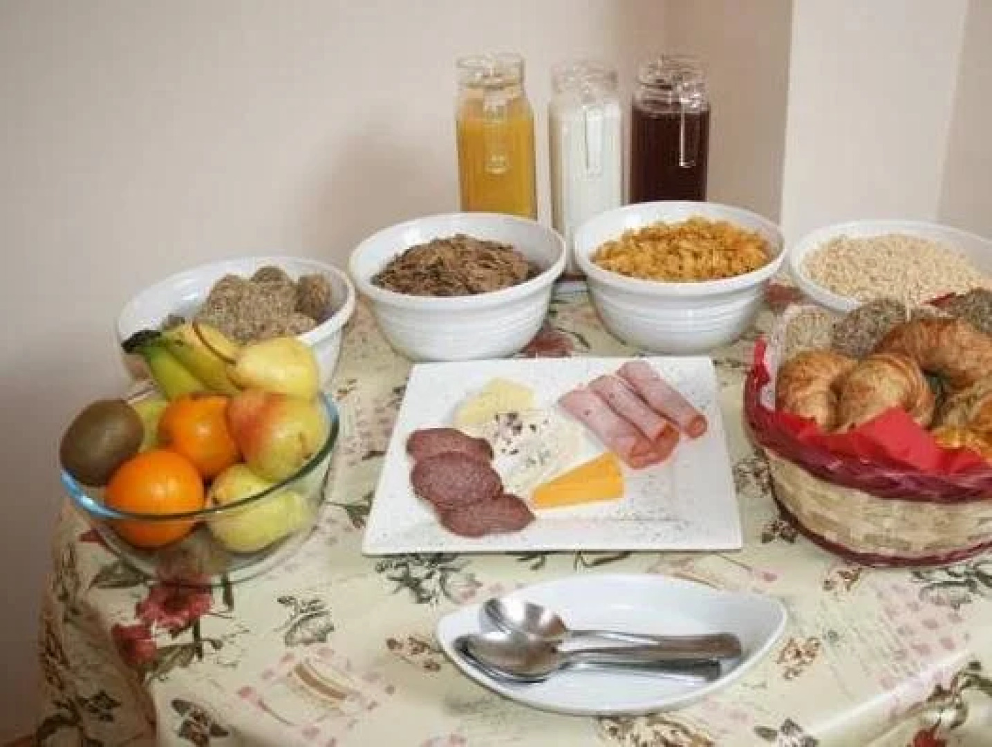 Arch House B&B and Apartments