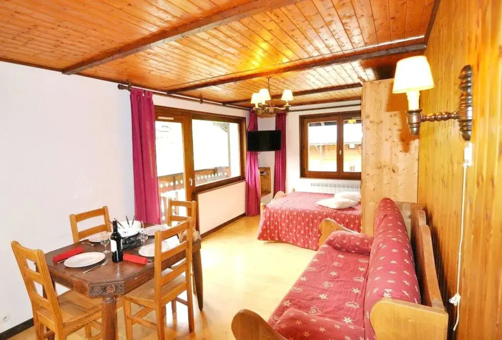 Apartment With 3 Bedrooms in La Chapelle-d'abondance, With Wonderful Mountain View and Furnished Garden - 200 m From the Slopes