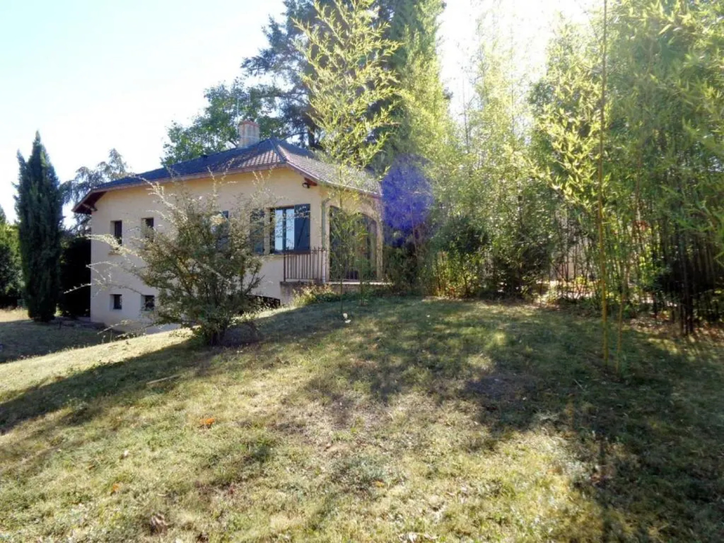 Gîte Saint-Haon-le-Vieux, 4 pièces, 5 personnes - FR-1-496-31