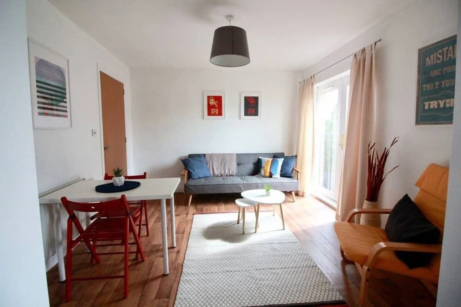 Contemporary 2 bedroom