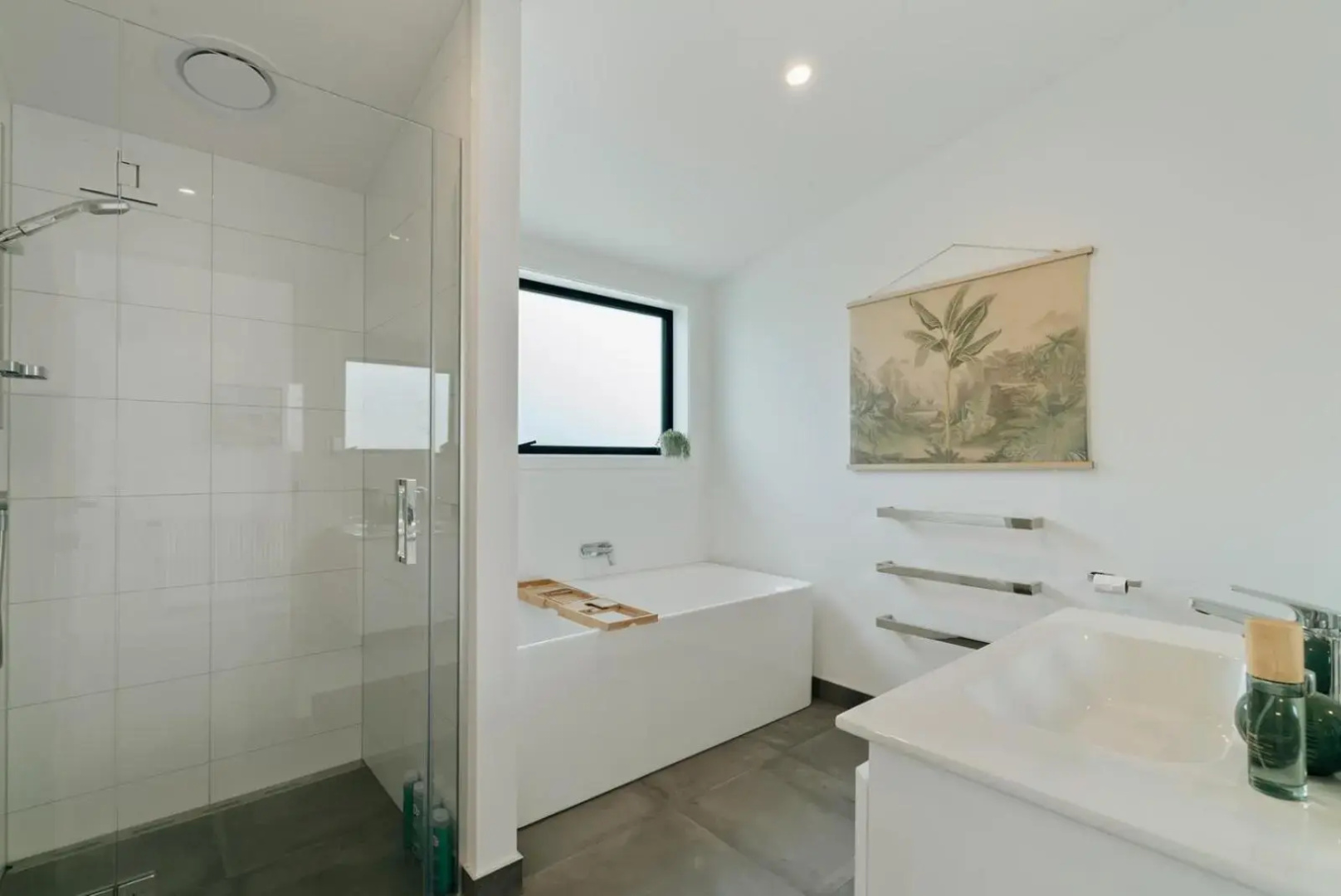 Jacks Point Family Retreat - Jacks Point Holiday Home