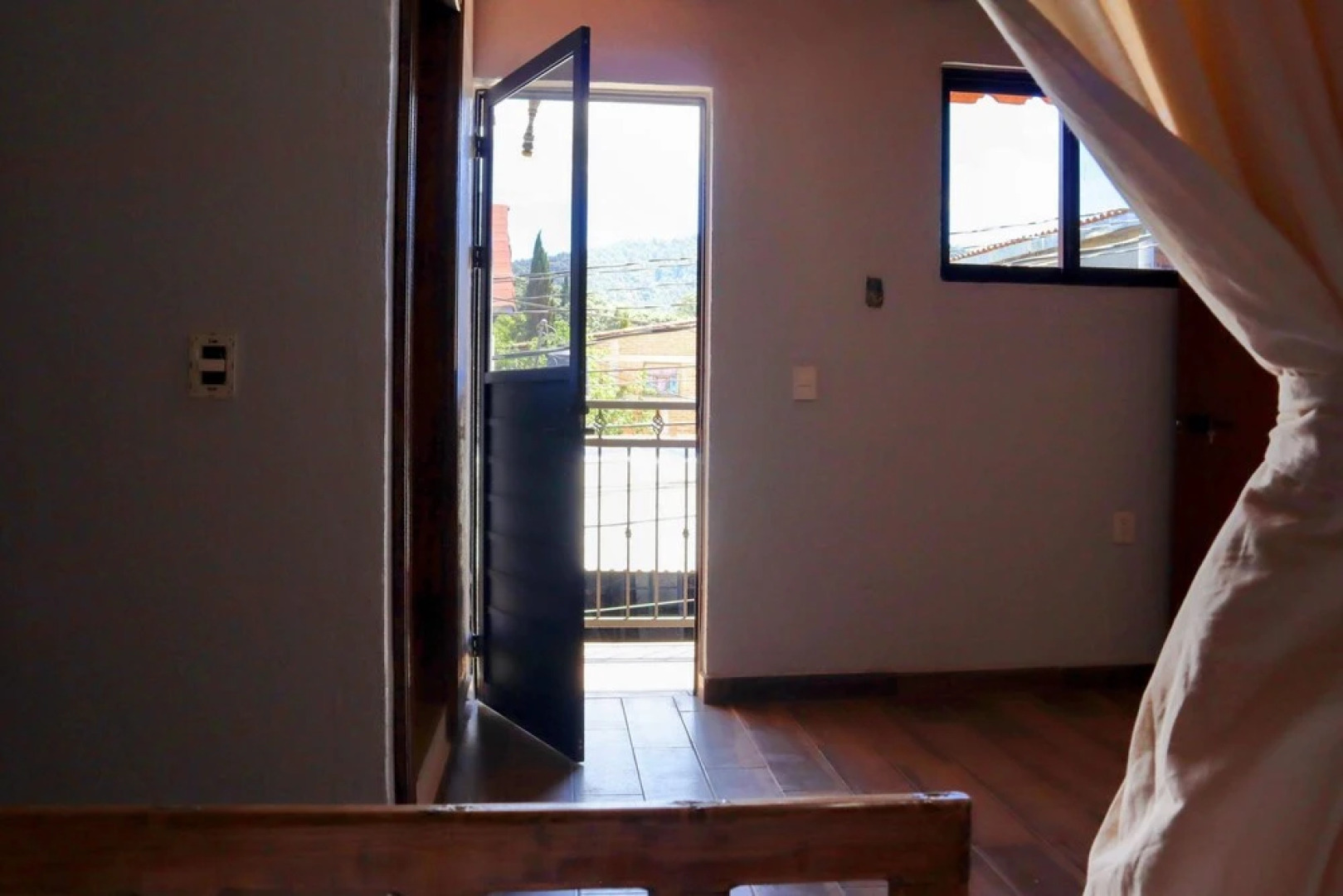 WorkVista Cowork y Hostal