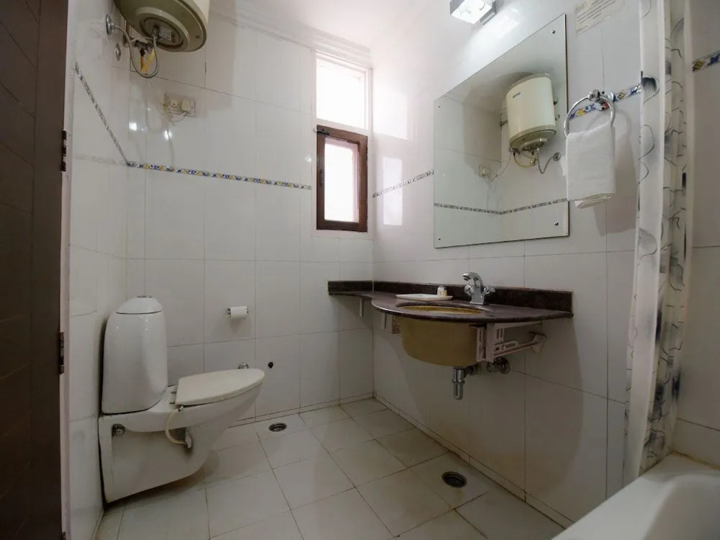 OYO 17097 Kenwood Resort