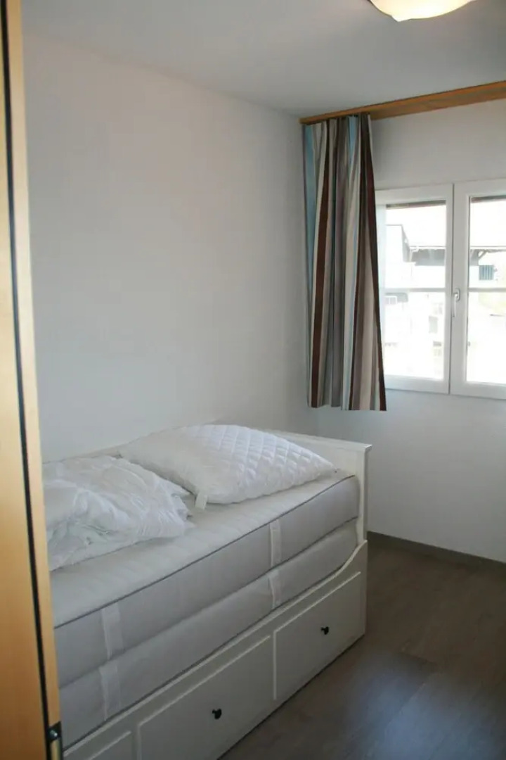 Androm de 5-pi ces 12 Gruy res