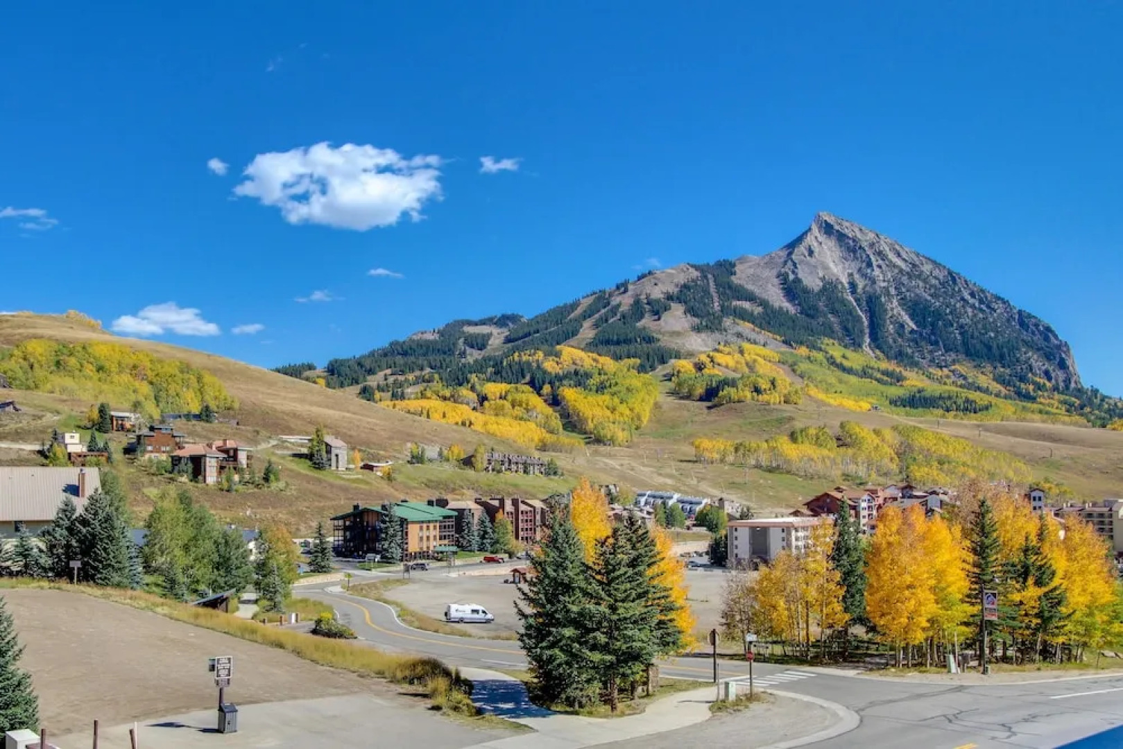 Three Seasons Condominiums