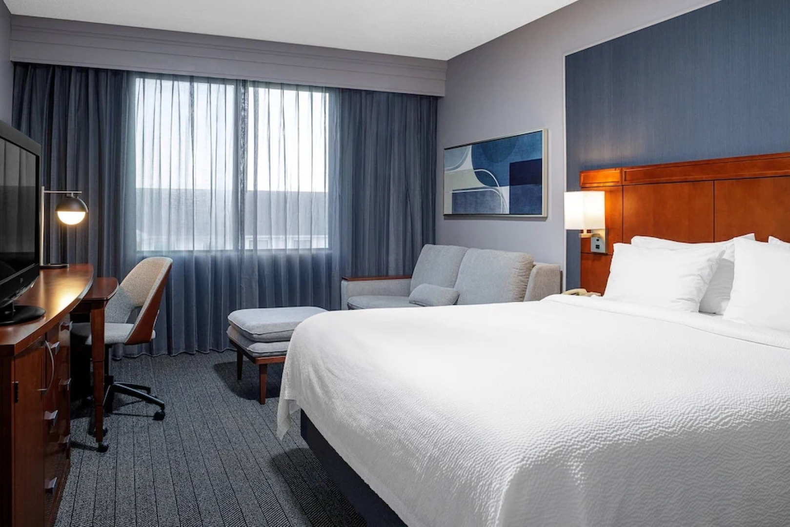 Courtyard Long Island MacArthur Airport