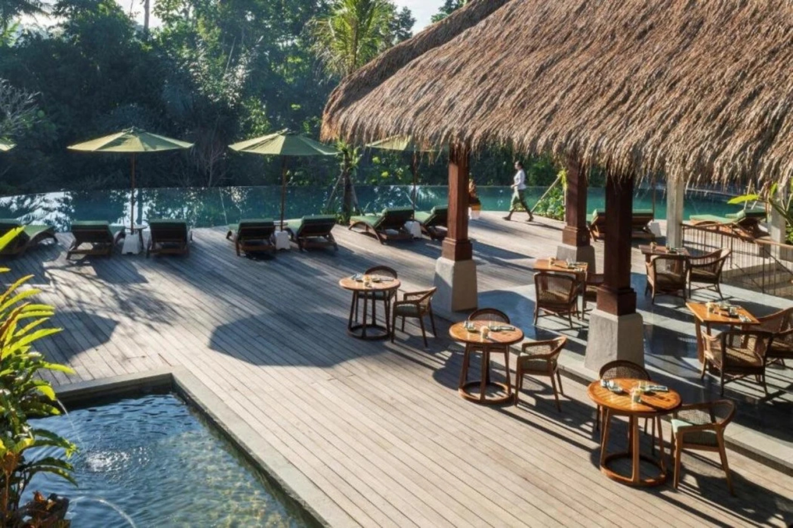 Курорт Adiwana Suweta