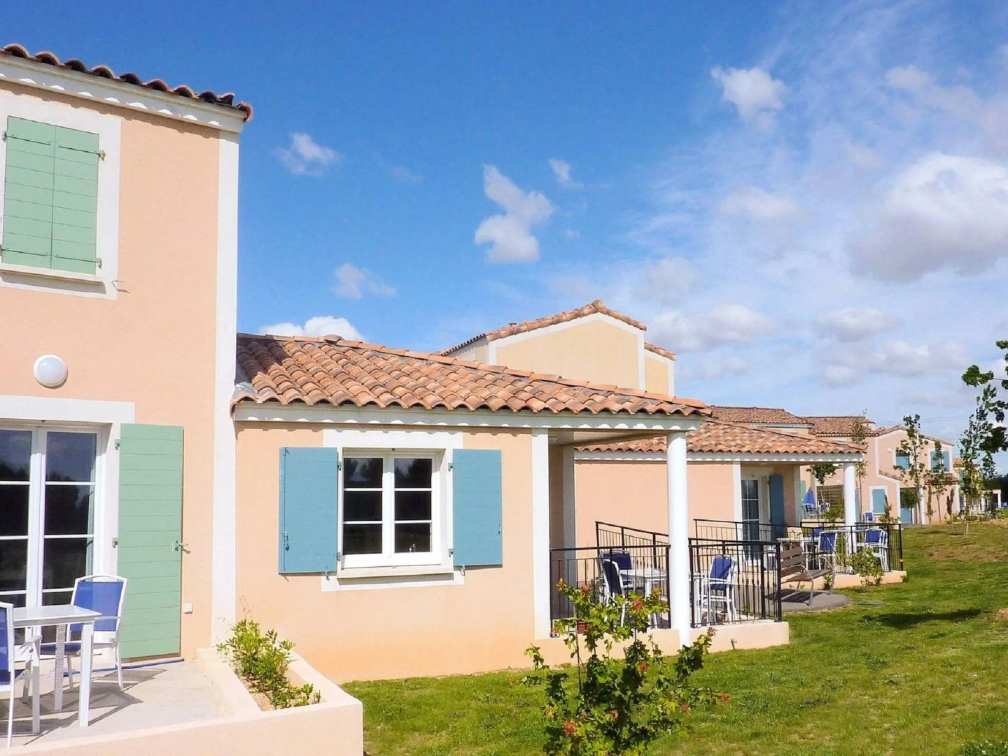 Beautiful maisonette with terrace in the beautiful Provence