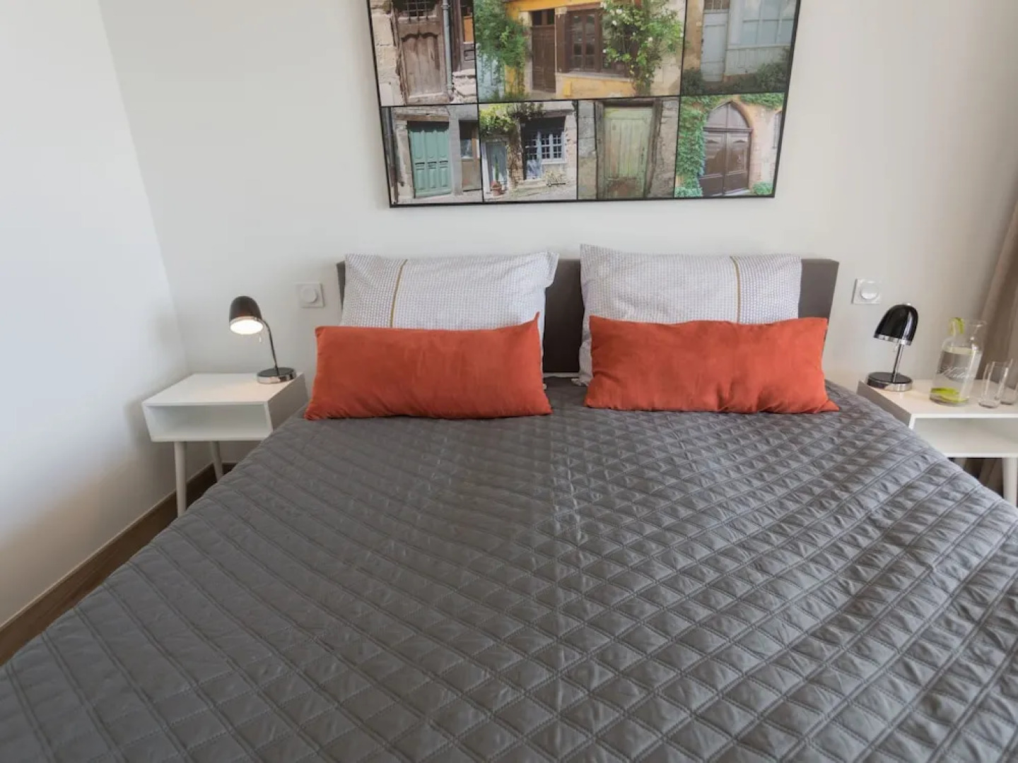 Modern Villa in Azille with Private Pool and Jacuzzi