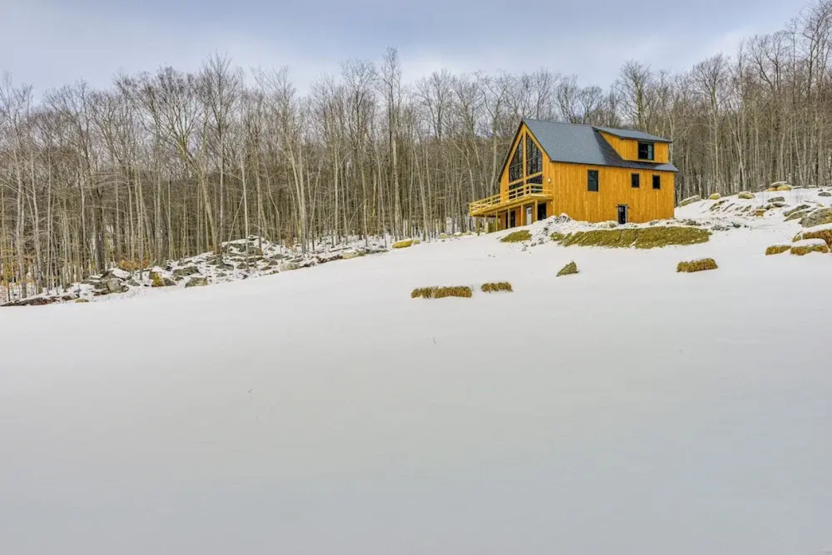 Stratton Mtn Ski Chalet w/ Giant Views in Winhall